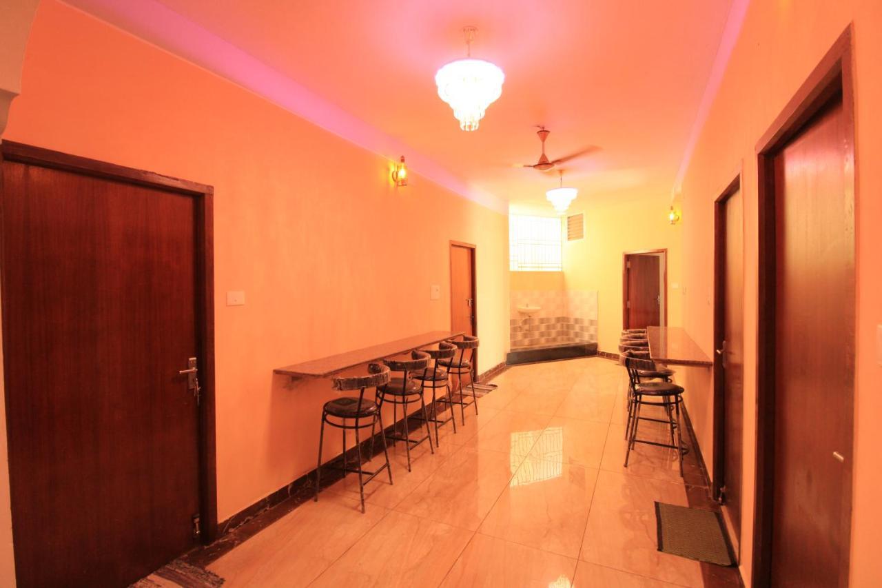 La Villa Pondi Cherie Centertownbeachauroville Puduccseri Kültér fotó