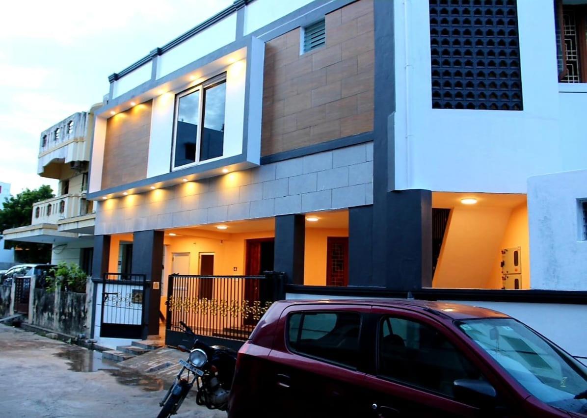 La Villa Pondi Cherie Centertownbeachauroville Puduccseri Kültér fotó